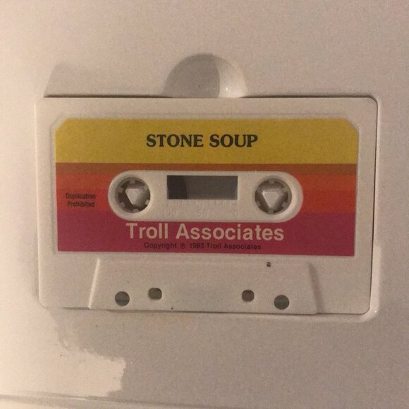 Vintage Troll Associates 1981 Audio Cassette and Stone Soup Book - Picture 4 of 12